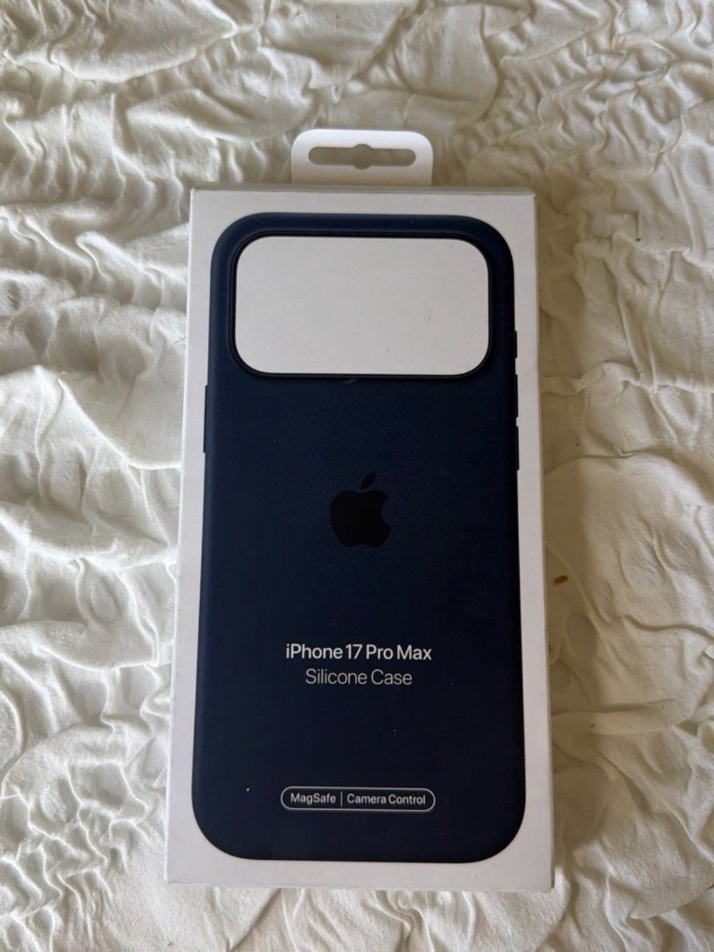 Apple iPhone 17 Pro Max Silicone Case - Navy Blue